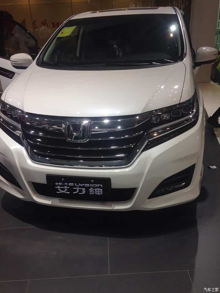 转让2016款新艾力绅舒适版,行驶2.08万公里.联,系17772221175