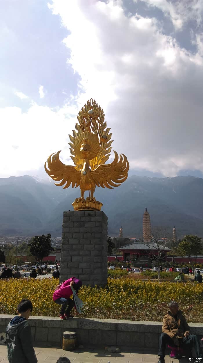 郑州凤凰安顺昆明大理丽江泸沽湖西昌成都绵阳西安郑州自驾游