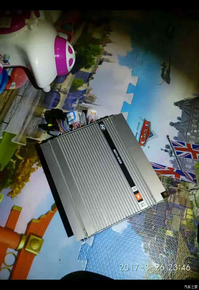 现代御翔拆车,jbl的8路功放