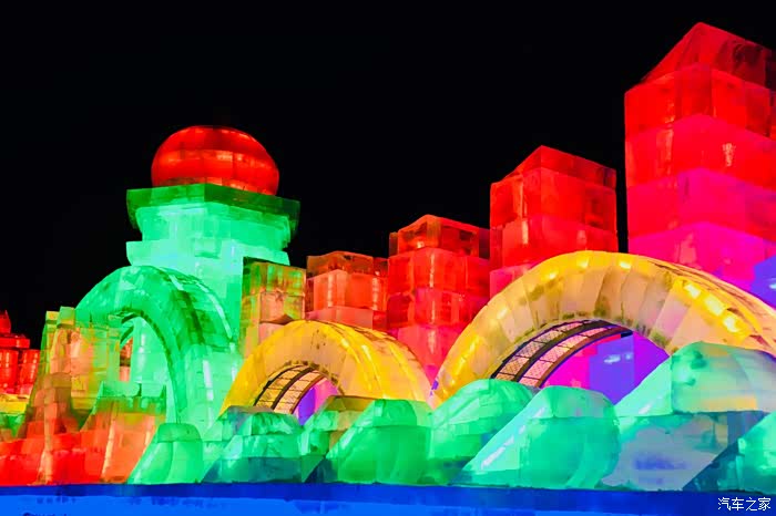 非常佩服冰雕的造物主们.