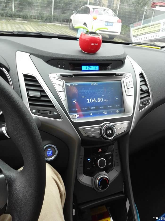 这是朗动原厂导航?