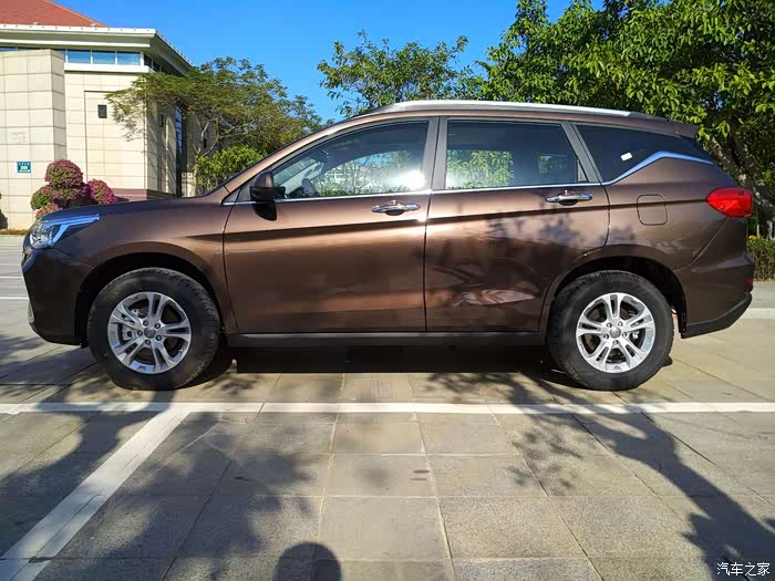哈弗m6 自精 睿智棕 提车,发帖留念(超多美图)!