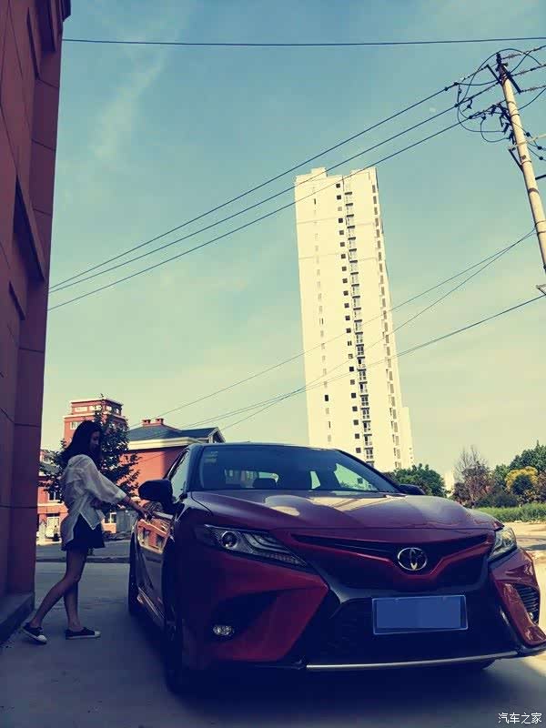 趁着阳光正好我还没老带着我的红弟燥起来