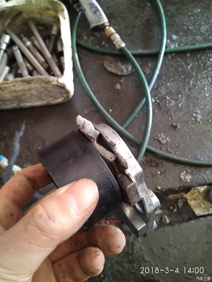 正时皮带断了顶气门维修