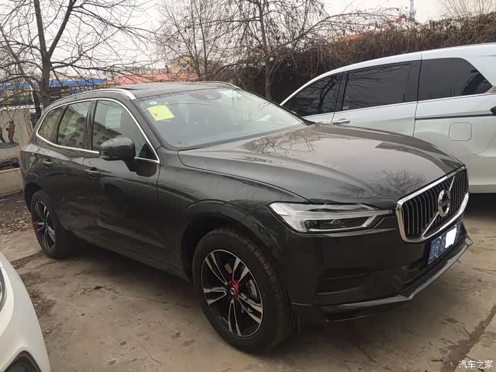 路见不凡全新沃尔沃xc60智远松林灰提车作业