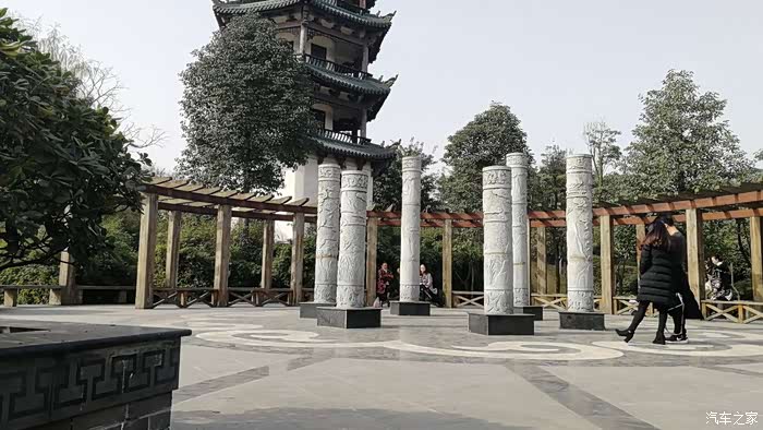 四川cs35车友会自驾什邡竹溪公园游览公园美景