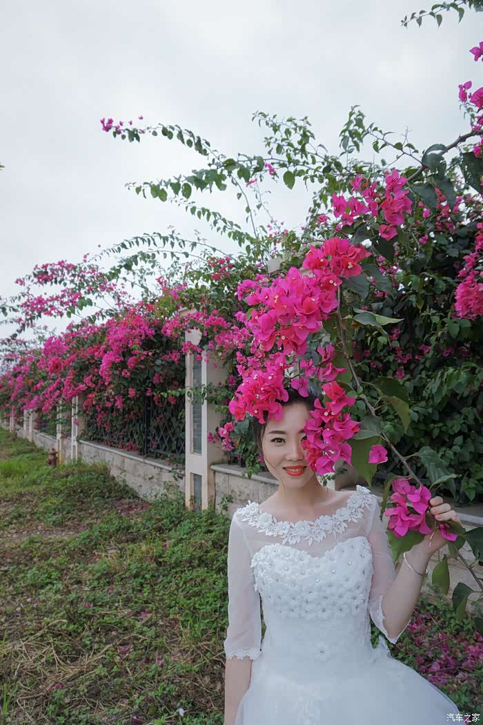 媳妇当车模你是我眼中最美风景美丽媳妇邂逅帝豪gs