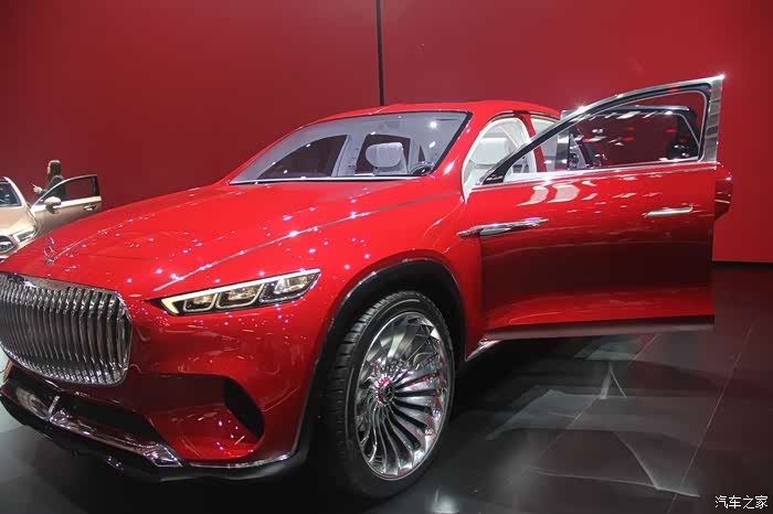 红色的大奔,看着舒服