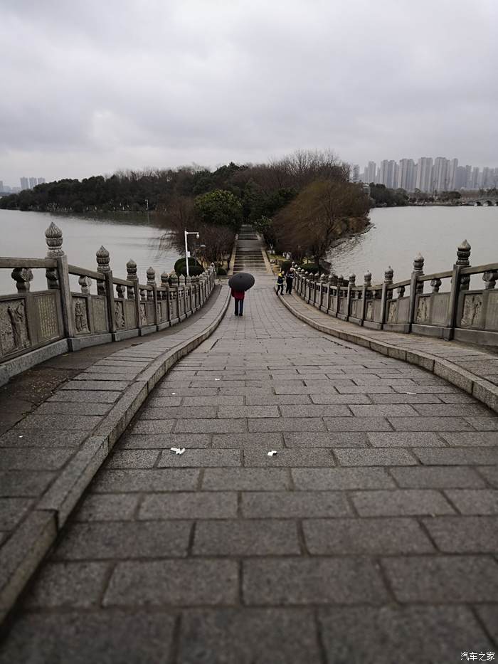 【上海名爵zs車友會】細雨中的親密邂逅-南昌象湖萬壽宮遊記!