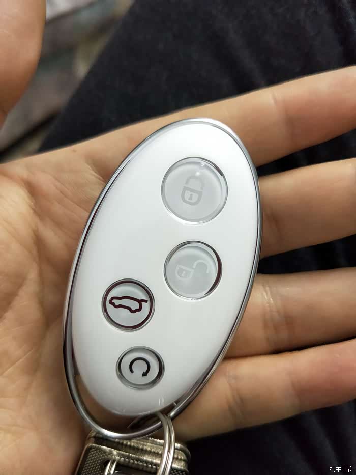 2018款比亚迪宋自动豪雅型提车