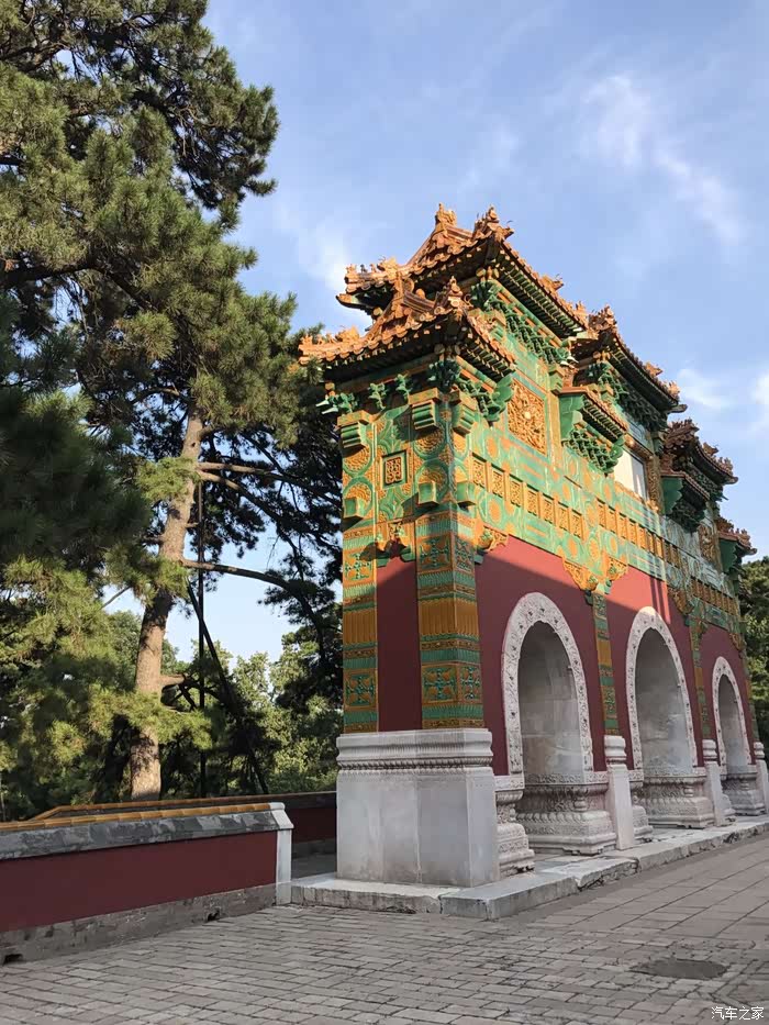 人称鬼见愁的香山公园