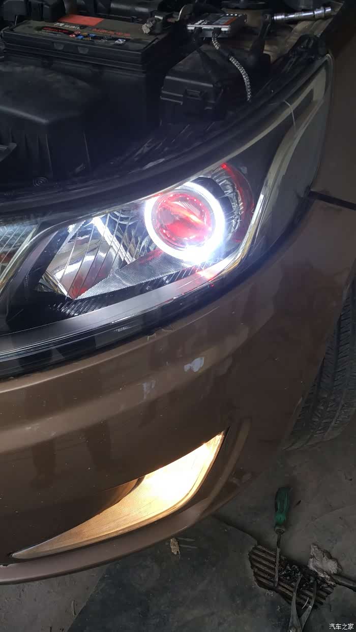 起亚k2双光氙气透镜天使眼改装作业