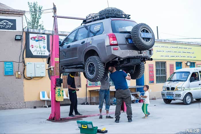 奇瑞车哦4辆大猫9月大海道全程穿越真无人区鄯善直线