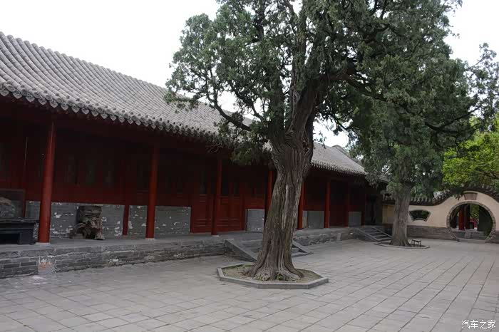 藏书楼.为嵩阳书院储藏典章之地.