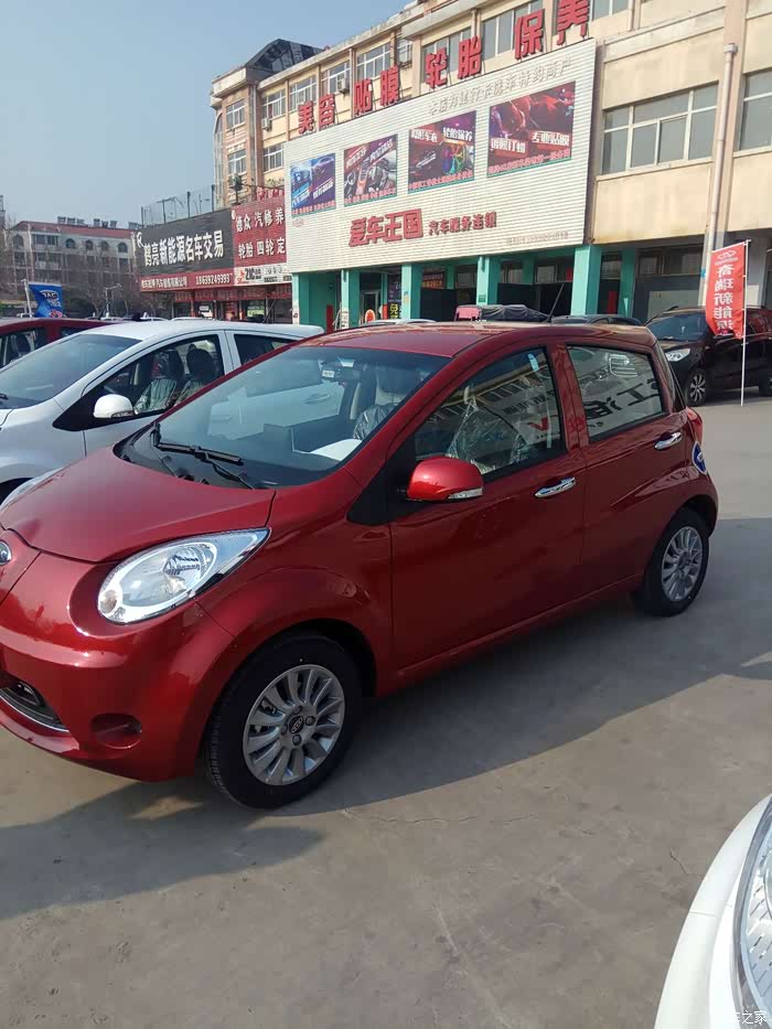 江淮iev6e到店看车