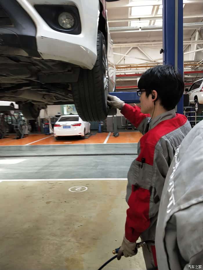 【图】参加丰田4s店免费换机油活动_维修保养论坛_汽车之家论坛