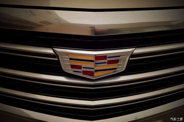 性价比超高 我选择金色凯迪拉克xts(末尾有惊喜)