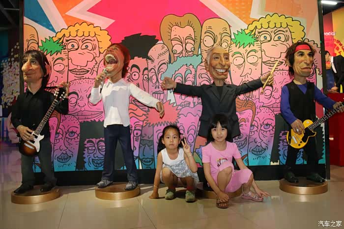 清明节广州参观名人蜡像馆