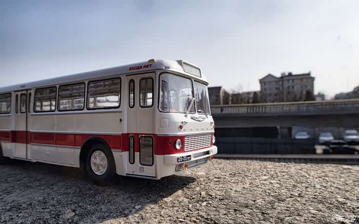 匈牙利 伊卡露斯556公交巴士