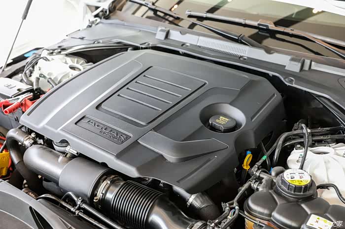 据说噪音蛮大2018款发动机则来自捷豹全新研发ingenium系列发动机