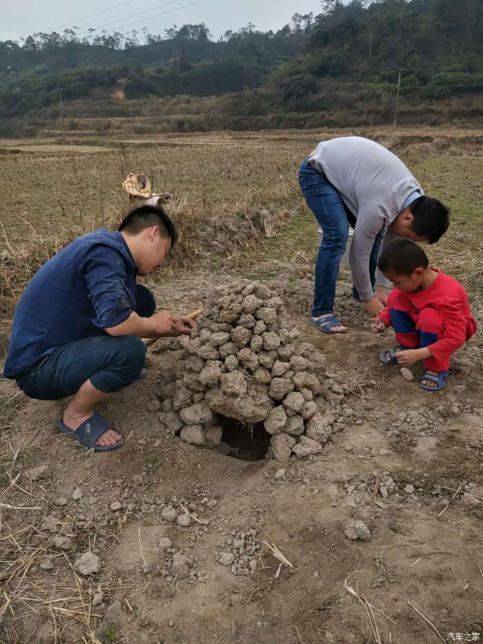 【图】游天马山烧土窑鸡_风行f600论坛_汽车之家论坛