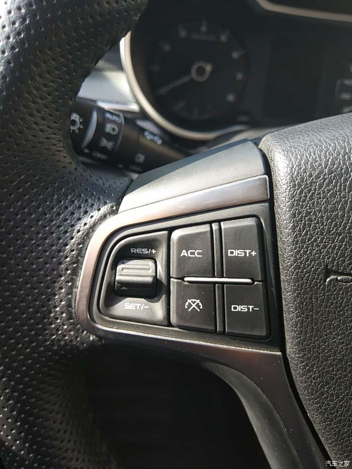 2万公里用车感受和安全配置视频演示无人驾驶主动刹车功能