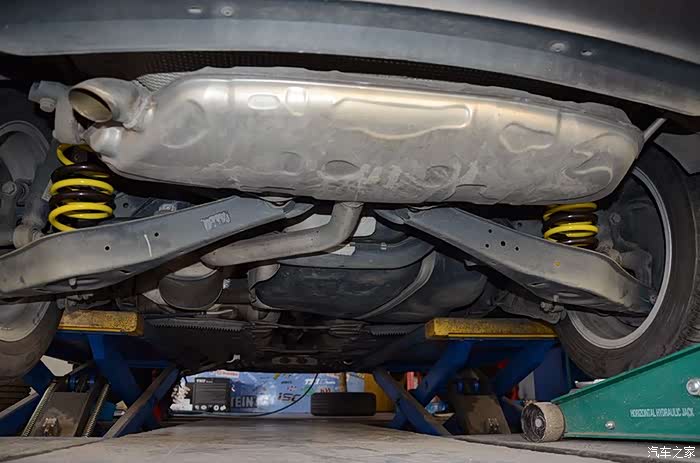 【图】高6降低车身试水作业_高尔夫论坛_汽车之家论坛