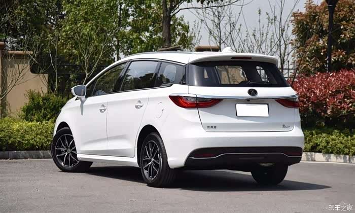 比亚迪宋max(6座)