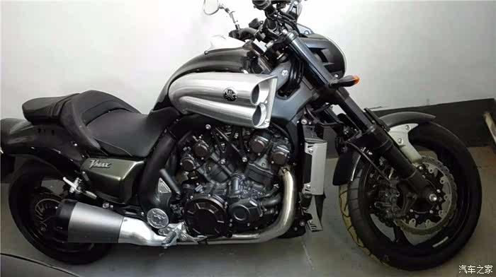 【图】雅马哈vmax1700cc给个参考价_雅马哈摩托车论坛_汽车之家论坛