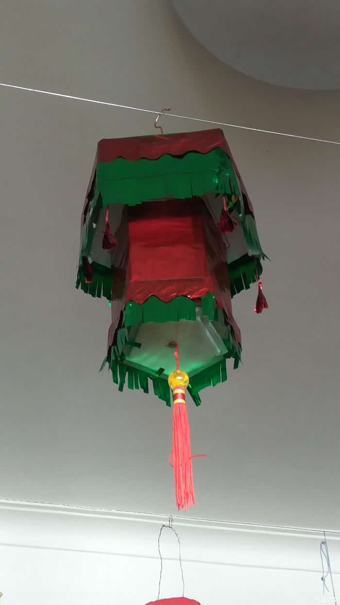 十五闹花灯纸糊灯笼