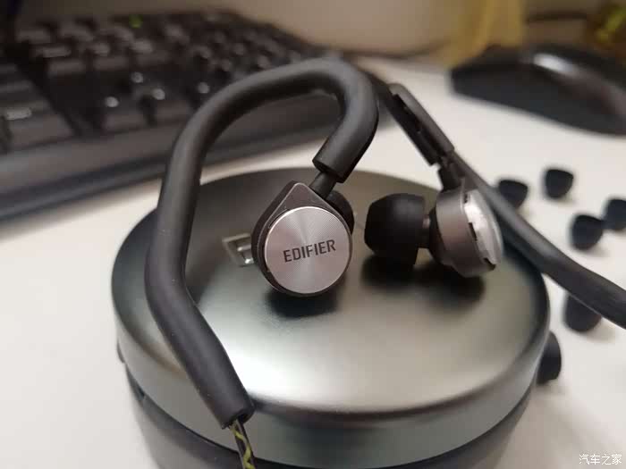 我是养车点评师运动耳机漫步者h297测评和产品介绍