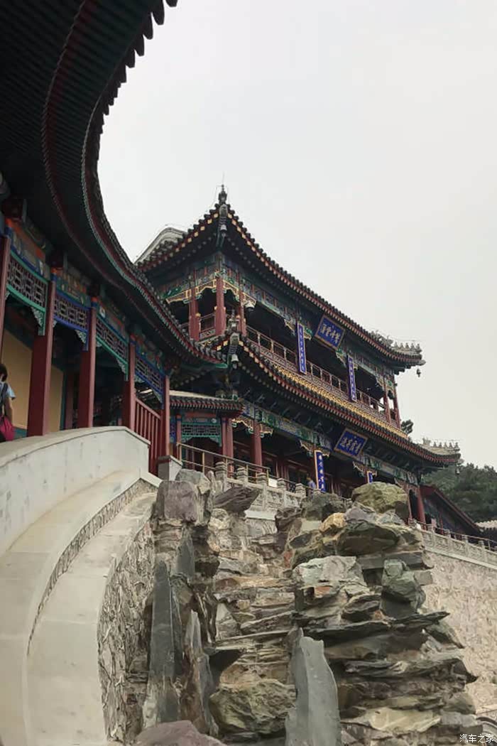 古香古色的香山永安寺