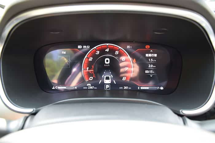 车友集体试驾长安睿骋cc