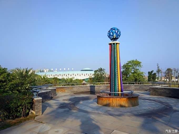滚滚红城千姿百色百色园博园