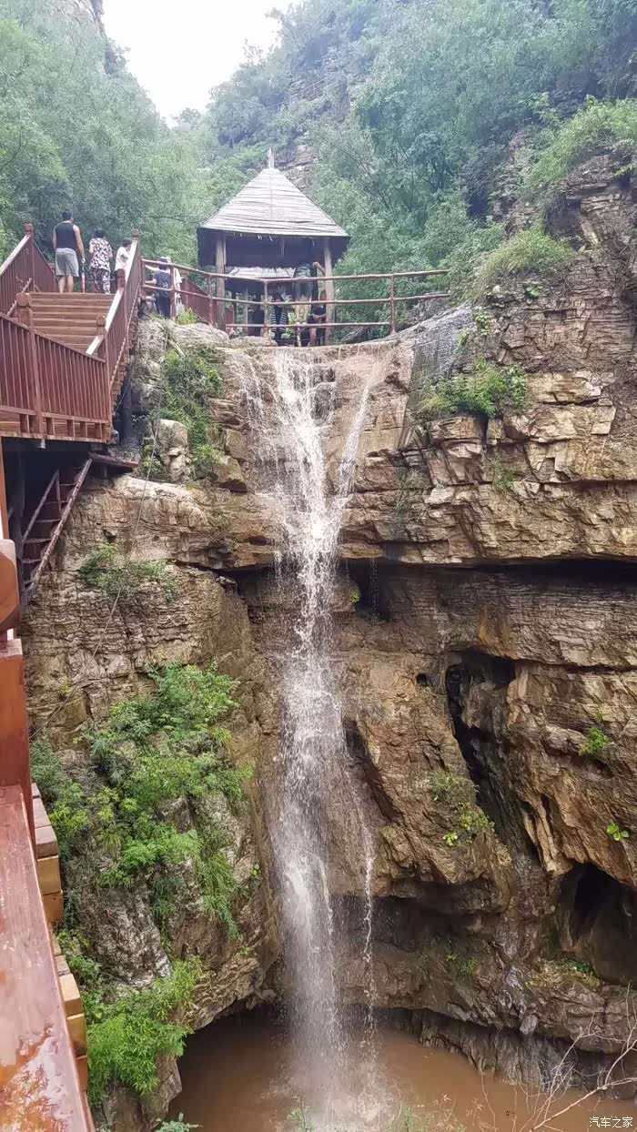保定博瑞车友龙居瀑布之旅!