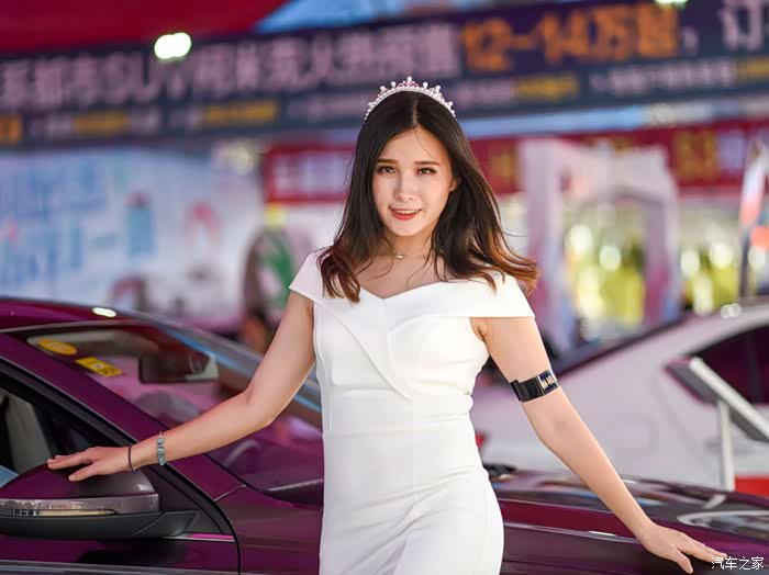 茂名端午会展中心车展性感美女模特随拍