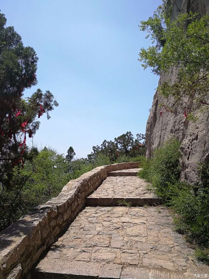 自驾游千年古刹长清灵岩寺