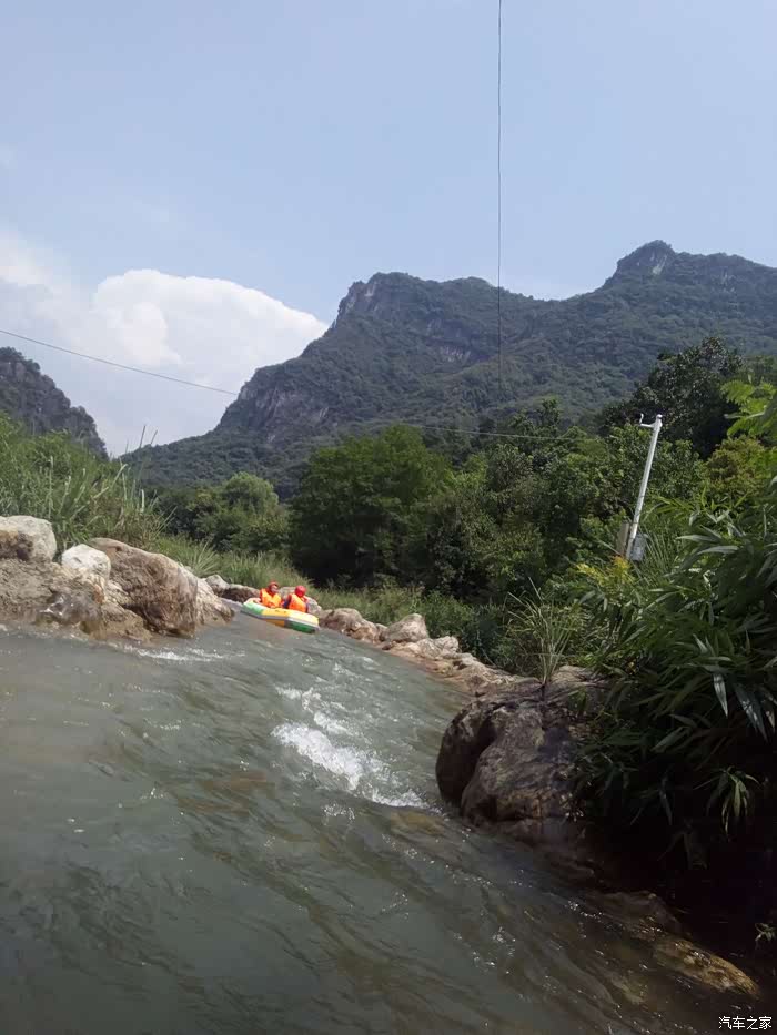 申精我与远景suv说走就走的旅行宜昌横鼎漂流两日游