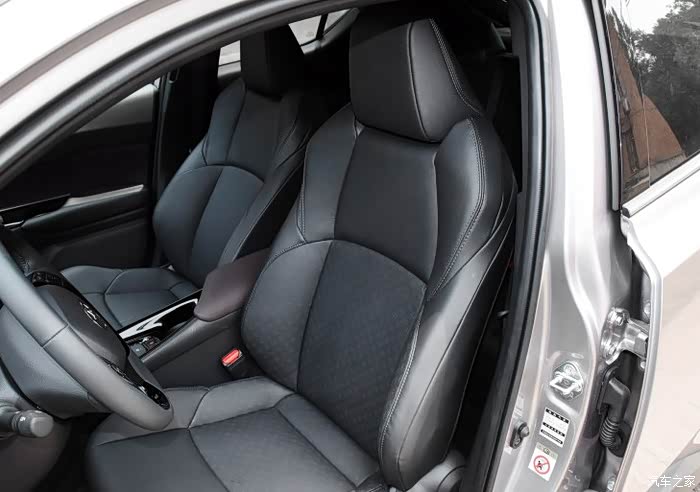 新生代炫酷suv 丰田奕泽izoa