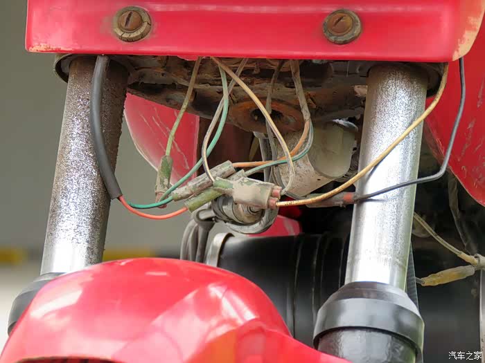 端午遇上父亲节关于我父亲的第一台车轻骑野马100摩托的故事