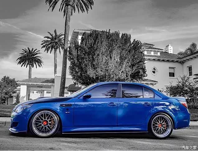 宝马m5(e60)改装案例 "狂热野兽"