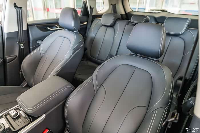 中华v7新车上市#大空间大气派大智慧,试驾中华v7.