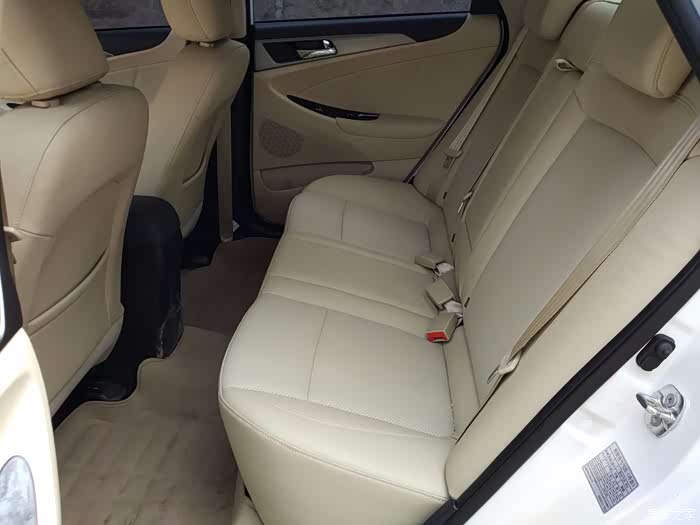 【重庆长安】车车不贵 养起实惠 16款逸动用车心得分享