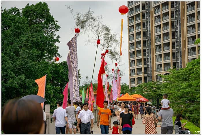 端午遇上父亲节衣袂飘飘谓之华粽情浓浓庆端阳感受传统魅力