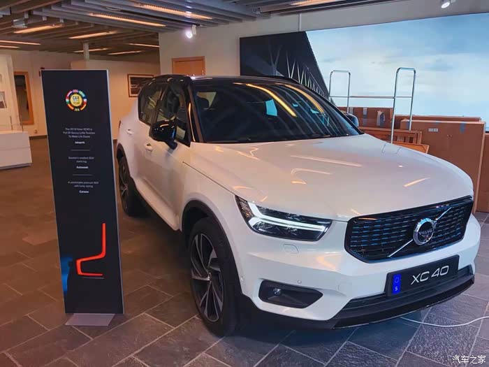 最喜欢黑白配色r-design版本_沃尔沃xc40论坛_汽车之家论坛