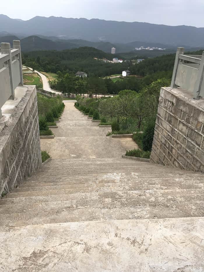 平乐旅游景区核心小寺山印象