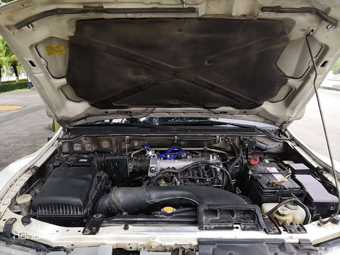 检查维修帕杰罗v73发动机作业