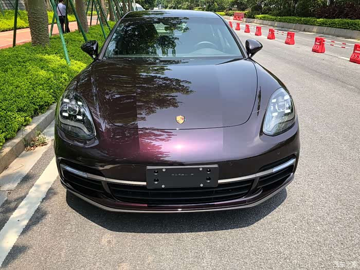 不忘初心圆梦新panamera稀有紫水晶提车作业21寸亮黑轮毂
