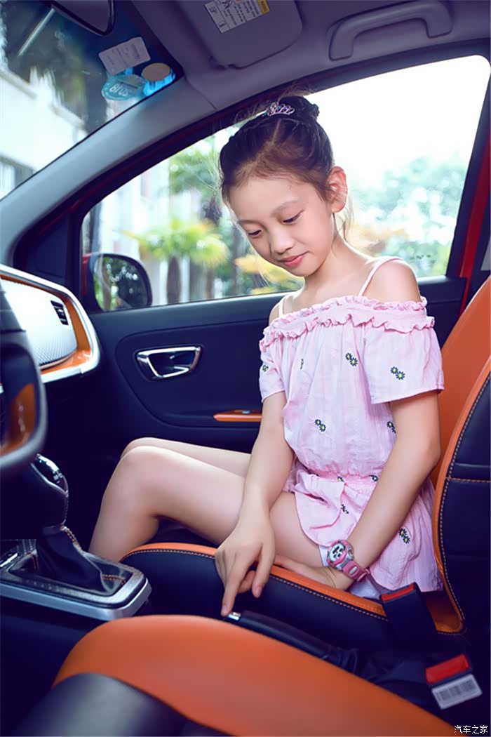 教萝莉侄女儿做烘焙初尝x1蛋糕滋味妙不可言