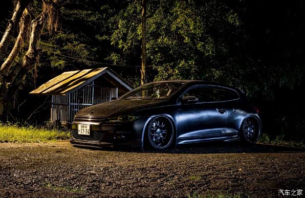 深邃的黑色隐藏着无限魅力 大众尚酷打造成超帅黑武士